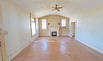 405 W Central Blvd, Anadarko, OK 73005