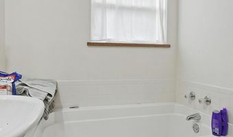 1142 Route F, Anderson, MO 64831