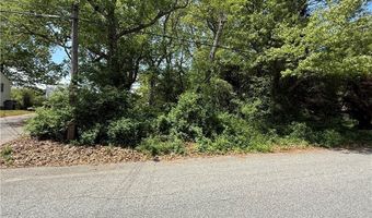 0 Capron Farm Dr, Warwick, RI 02886