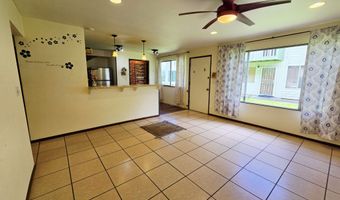 485 WAIANUENUE Ave 117, Hilo, HI 96720