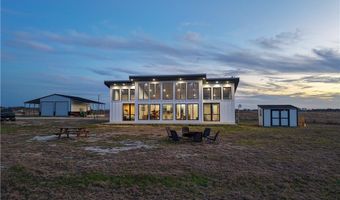 232 Hcr 2302, Abbott, TX 76621