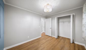 1528 Oakleaf Dr, Auburn, GA 30011