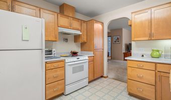 913 Mountain Meadows Cir, Ashland, OR 97520
