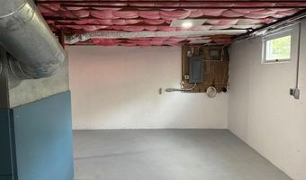 1235 Lost Nation Rd, Albany, VT 05827