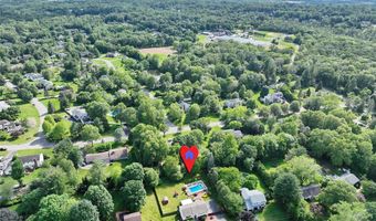 23 Marjorie Dr, Airmont, NY 10901