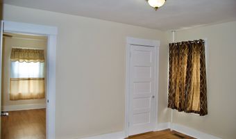 37 Putnam St, Bristol, CT 06010