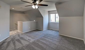 62 S Gardens Way, Fitchburg, WI 53711