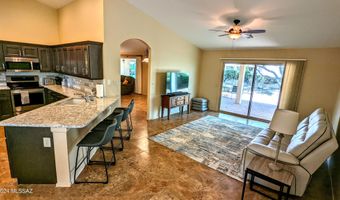 38135 S Rolling Hills Dr, Tucson, AZ 85739