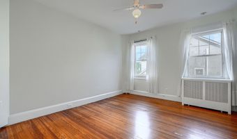 2210 LAKE Ave, Baltimore, MD 21213