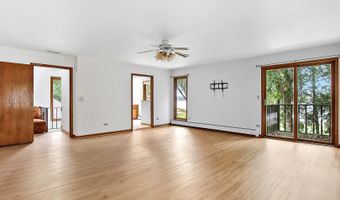 22806 W Loon Lake Blvd, Antioch, IL 60002