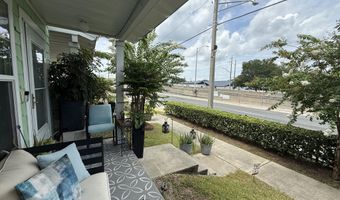 106 SUNRISE Ct, Atlantic Beach, FL 32233