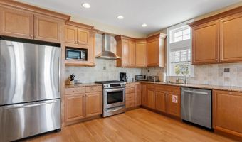 2025 Dune Dr, Avalon, NJ 08202