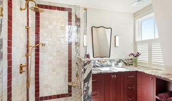 49 Third St, Newport, RI 02840
