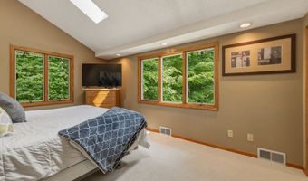 30 Grant Hill Rd, Bloomfield, CT 06002