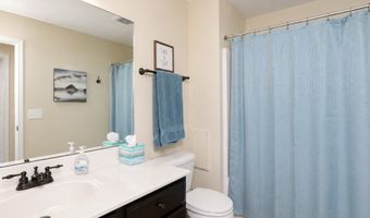 2727 15th St SW, Altoona, IA 50009