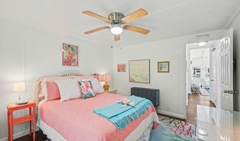 421 Papaya Cir, Barefoot Bay, FL 32976