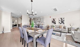 812 N Cleveland St 3, Oceanside, CA 92054