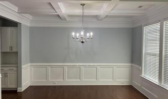 121 Red Bark Ct, Apex, NC 27539