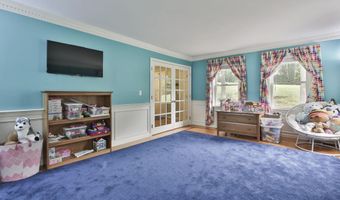 41 Wellesley Dr, Bedford, NH 03110