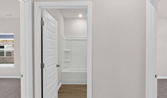 23292 WORCESTER Ln, Athens, AL 35613