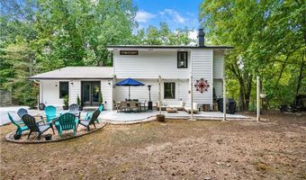 813 Lakeshore Dr, Berkeley Lake, GA 30096