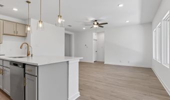 314 Brood Dr, Adkins, TX 78101