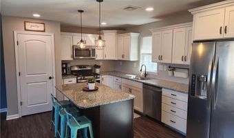 139 Frank Dr, Allen, PA 18067