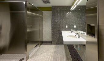 5904 MOUNT EAGLE Dr 108B, Alexandria, VA 22303