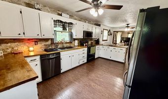1202 Calvary Rd, Alton, VA 24520