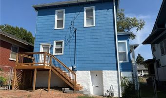 219 N 12th St, Atchison, KS 66002