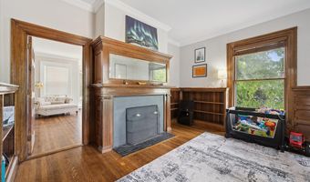 75 W Broadway, Bangor, ME 04401