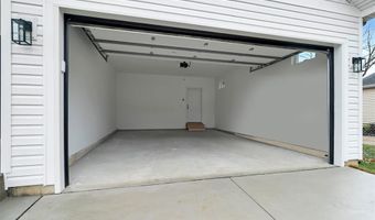 453 Rosedale Ter, Ballwin, MO 63021