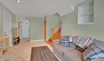 133 Savage Hill Rd, Berlin, CT 06037