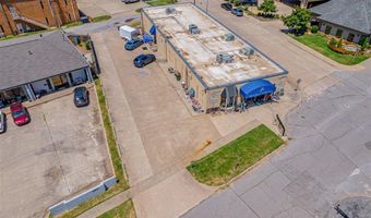 6726 NW 38th St, Bethany, OK 73008