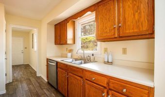 627 Woodland Cir, Asheboro, NC 27203