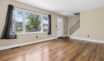 3022 Templeton Rd, Columbus, OH 43209