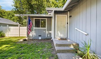 2555 Lupine St, Anderson, CA 96007