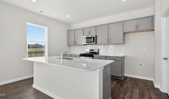 26 Green Laurel Dr, Angier, NC 27501