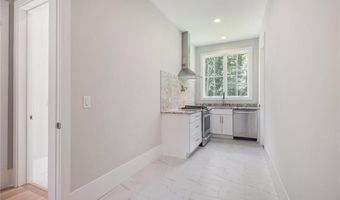 240 Traditions Dr, Alpharetta, GA 30004