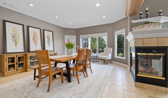 1205 N Dewey, Auburn, IN 46706