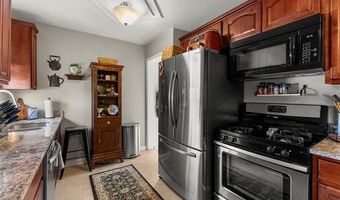 14871 Angelique Ave, Allen Park, MI 48101