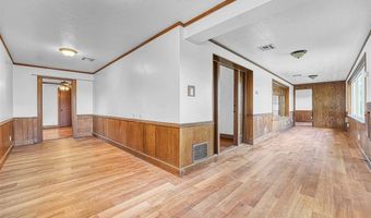 302 S 6th St, Chickasha, OK 73018