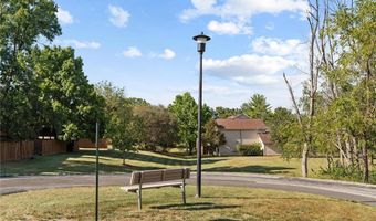 640 Painted Vista Dr, Ballwin, MO 63021