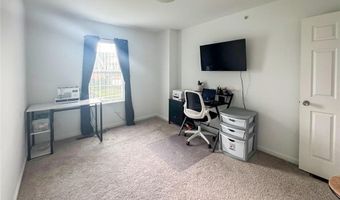 1391 Caspian St, Allentown, PA 18104