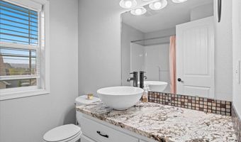1200 NW THORN Dr, Albany, OR 97321
