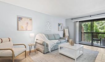 2157 Arnold Way 324, Alpine, CA 91901