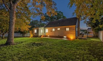 45 N Ronald Dr, Amityville, NY 11701