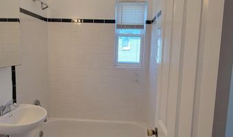 713 BRANDYWINE St SE 301, Washington, DC 20032