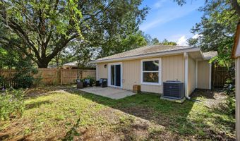 410 MAIN St, Atlantic Beach, FL 32233
