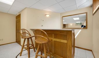 102 Peggy Ln, Avilla, IN 46710